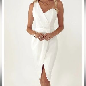 White one shoulder overlap dress